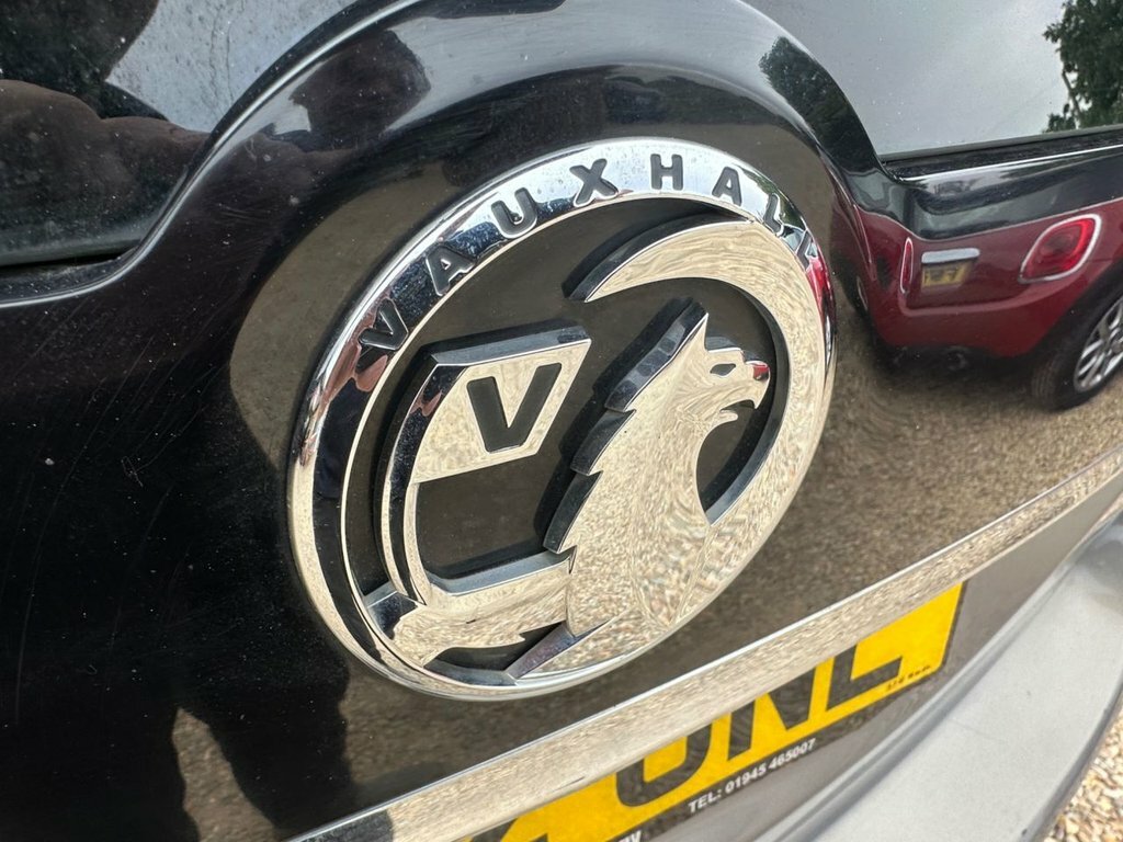 Vauxhall Meriva Active Black #13