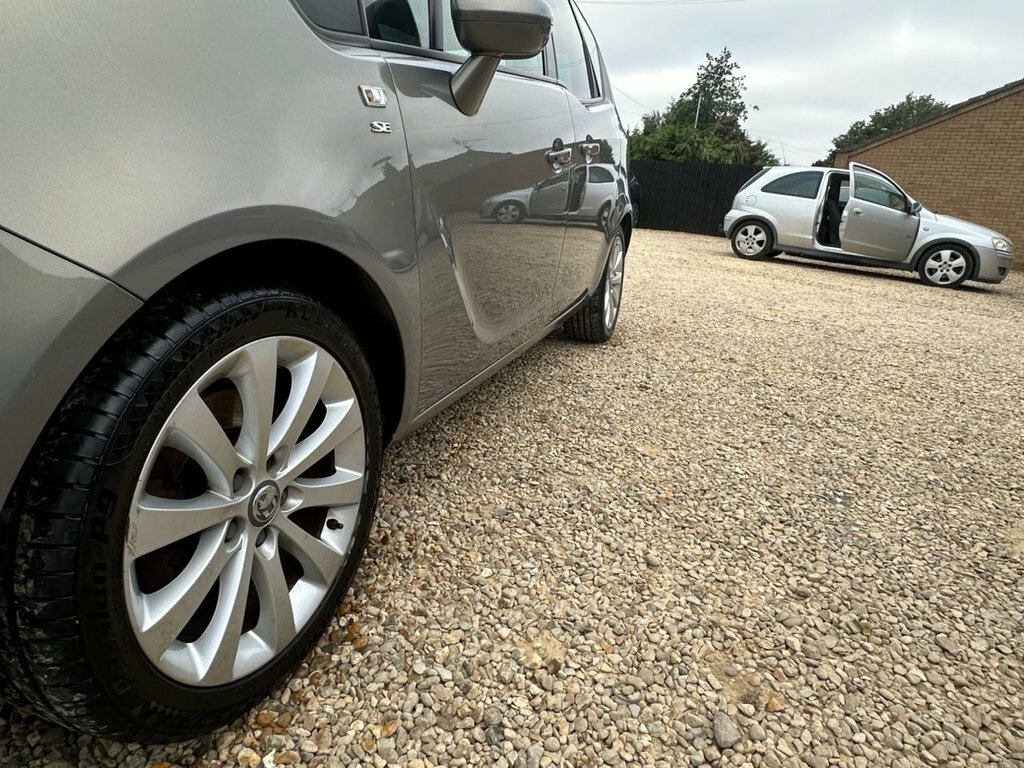 Vauxhall Meriva Active Black #26