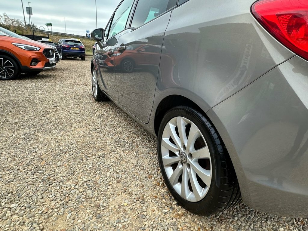 Vauxhall Meriva Active Black #11