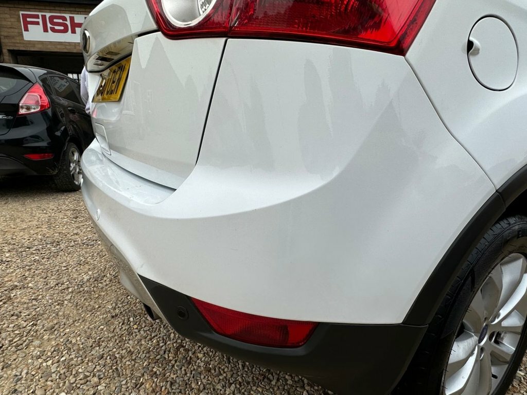 Ford Kuga White #16