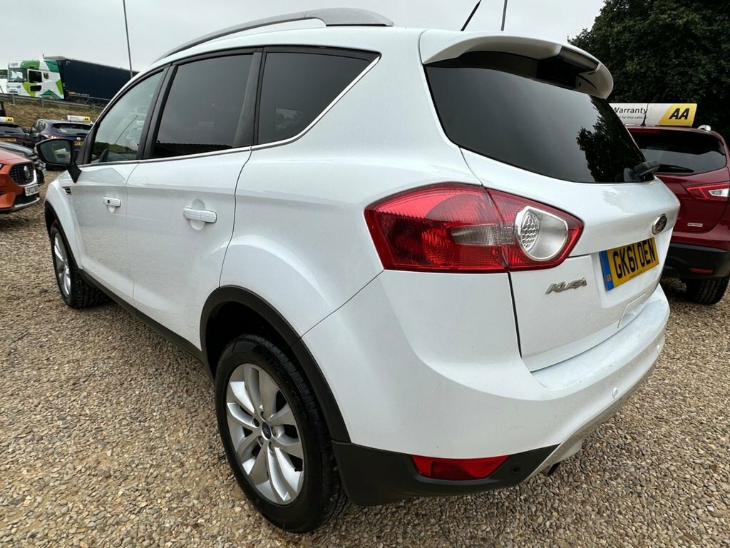 Ford Kuga White #7