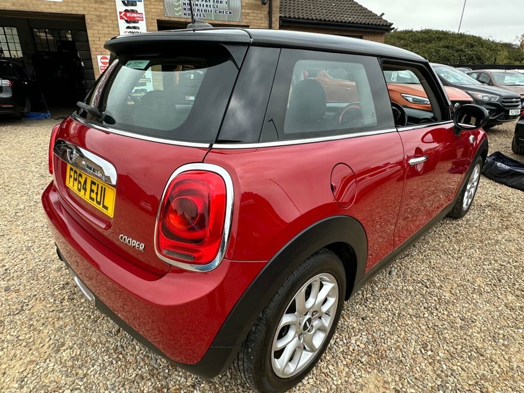 Mini Hatch 1.5L Cooper Red #3