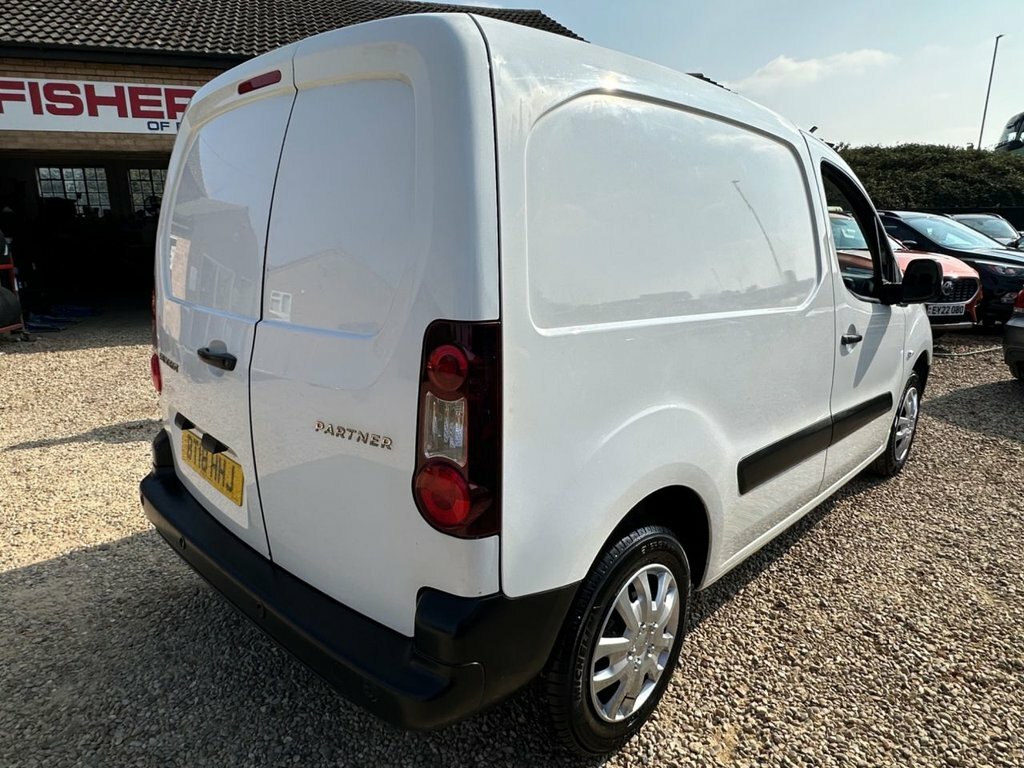 Peugeot Partner 1.6L Professional White #3