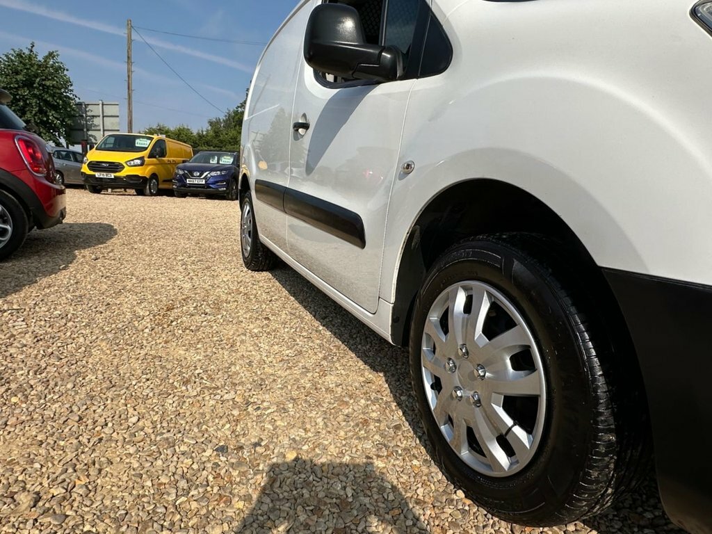 Peugeot Partner 1.6L Null Blue #18