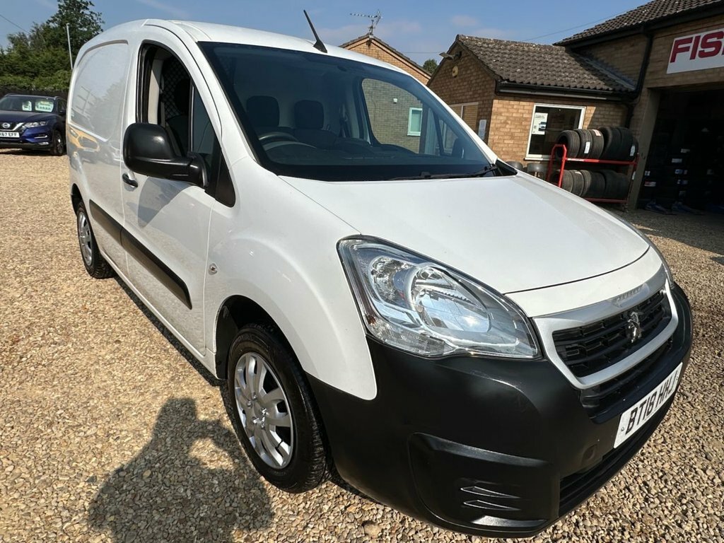 Peugeot Partner 1.6L Professional White #5