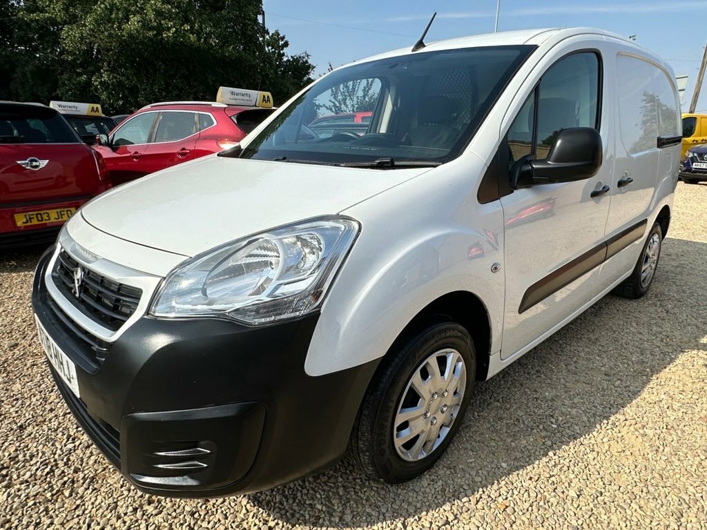 Peugeot Partner 1.6L Professional White