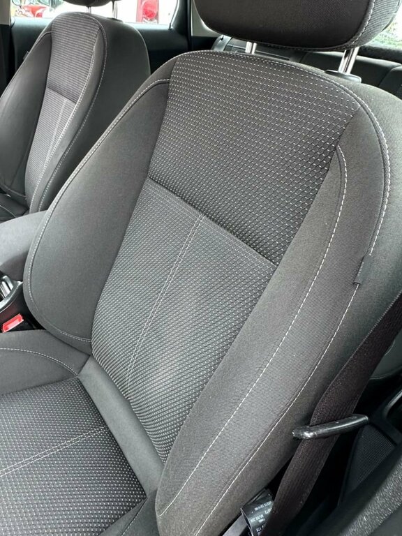 Vauxhall Astra Astra Exclusiv Red #64