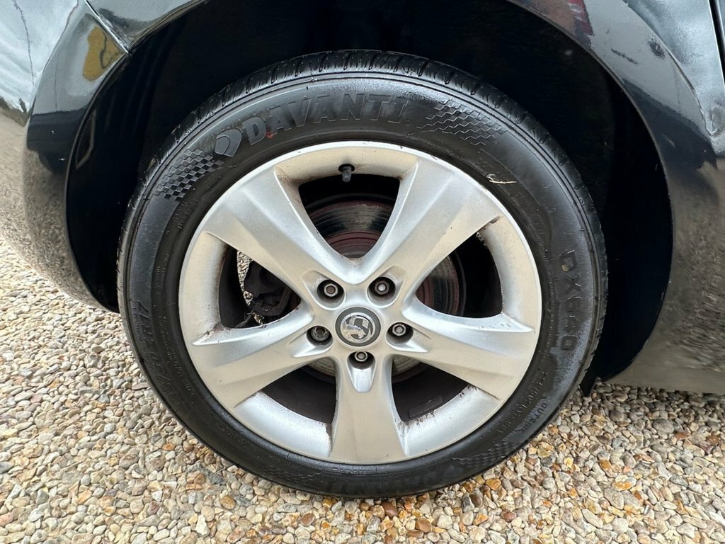 Vauxhall Astra Astra Exclusiv Red #18