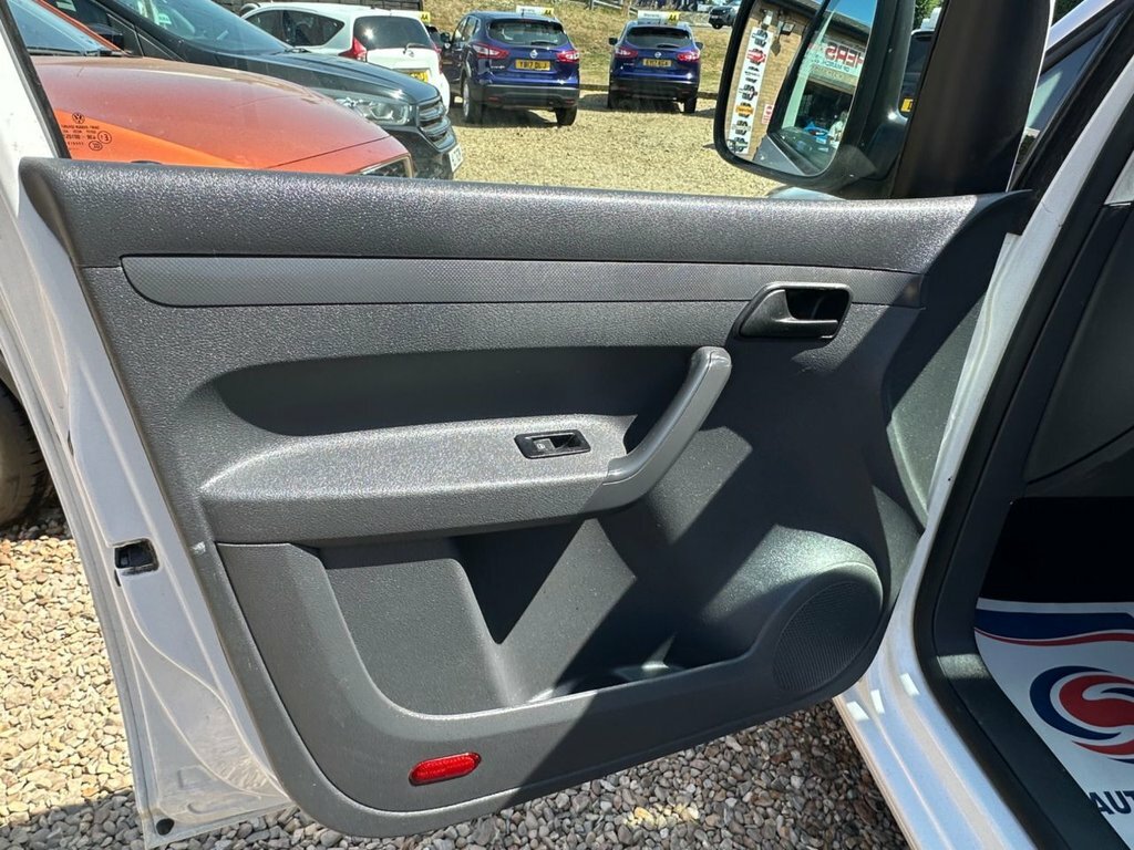Volkswagen Caddy Tdi Bluemotion Tech C20 Startline U52208 White #49