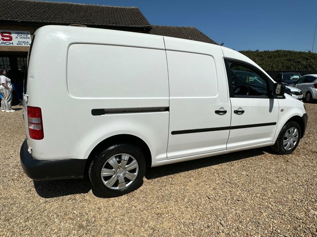 Volkswagen Caddy 1.6L C20 Startline White