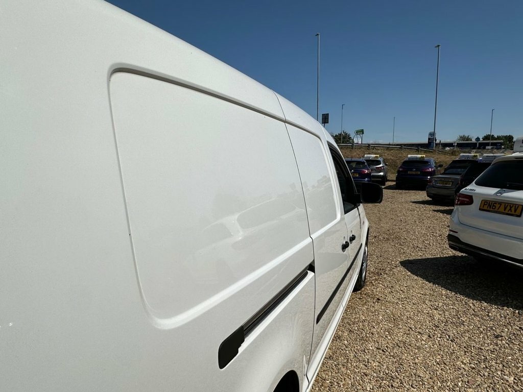 Volkswagen Caddy Tdi Bluemotion Tech C20 Startline U52208 White #16