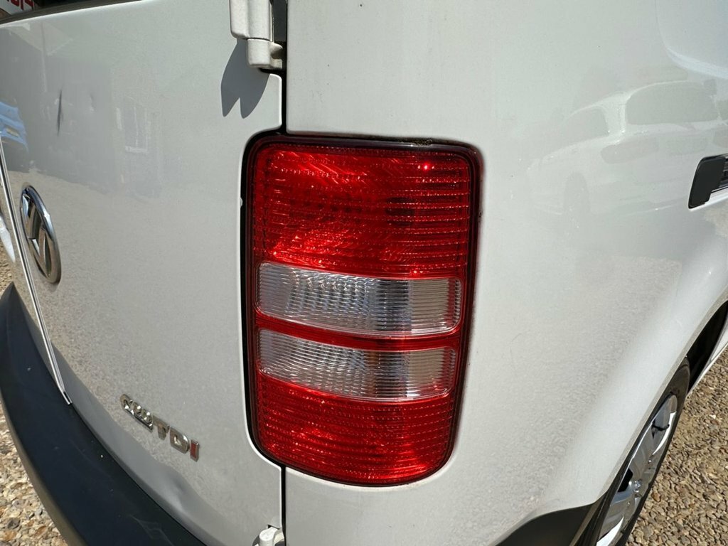 Volkswagen Caddy Tdi Bluemotion Tech C20 Startline U52208 White #17