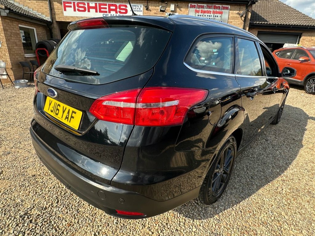 Ford Focus 1.5L Zetec Black #2