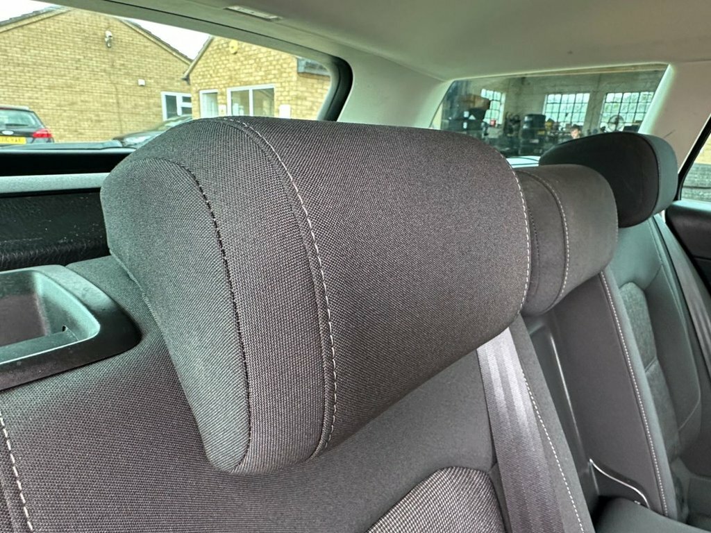 Volkswagen Passat 2.0 Tdi Gt Grey #46