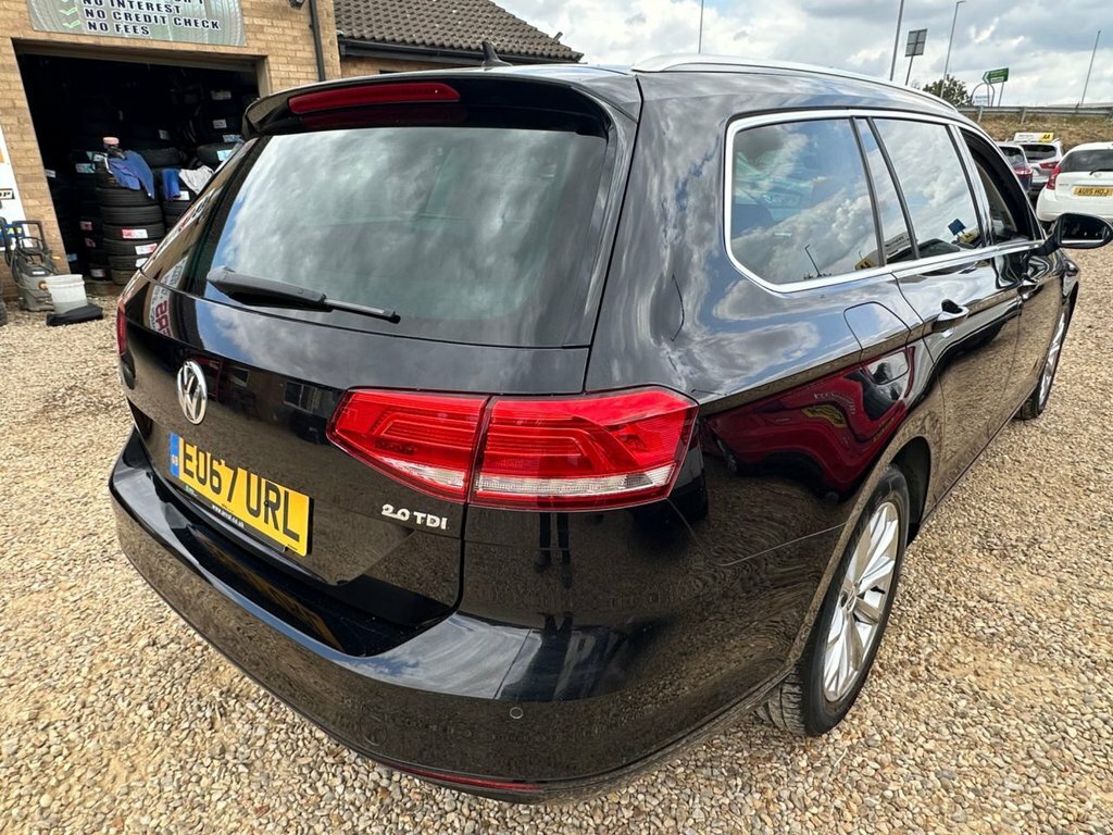 Volkswagen Passat 2L Se Business Black #3