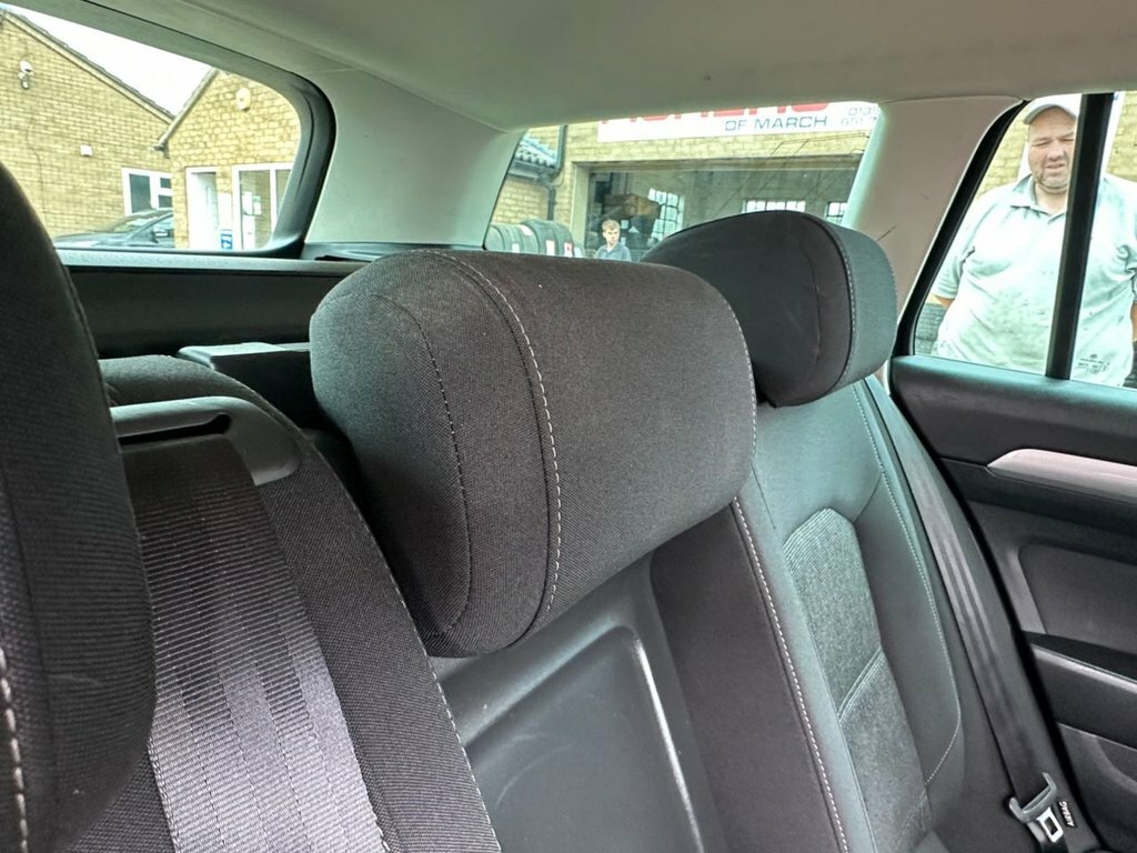 Volkswagen Passat 2.0 Tdi Gt Grey #51