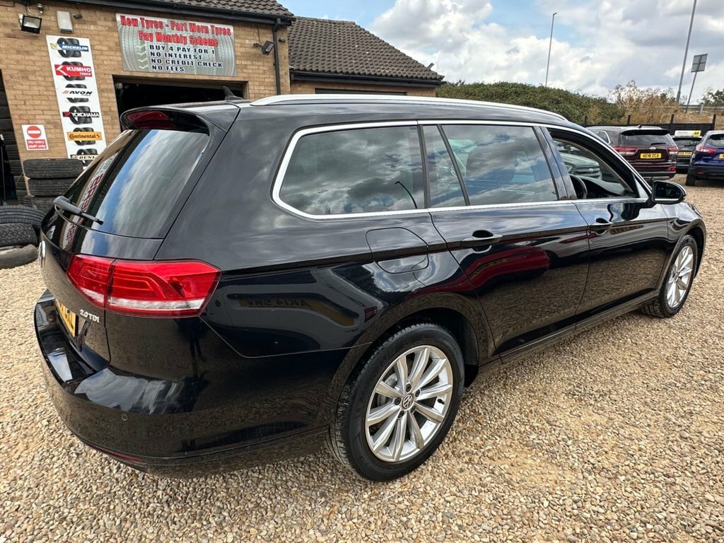 Volkswagen Passat 2L Se Business Black #4