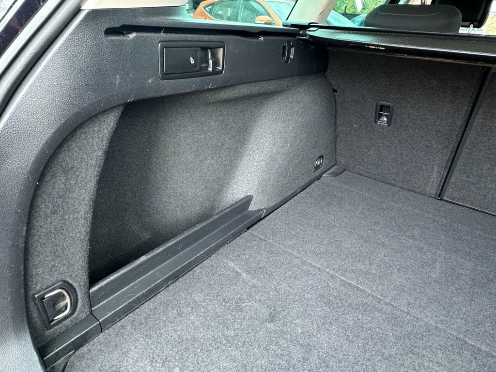 Volkswagen Passat 2.0 Tdi Gt Grey #52