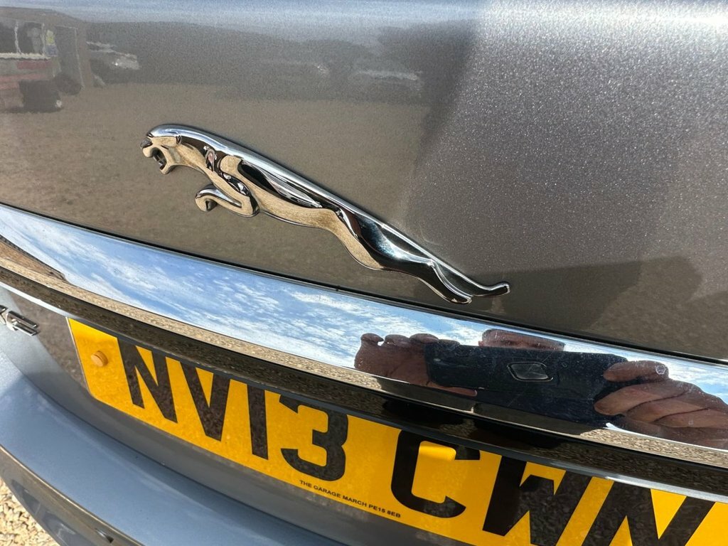 Jaguar XF 2.2 D Luxury 200 Bhp Red #13