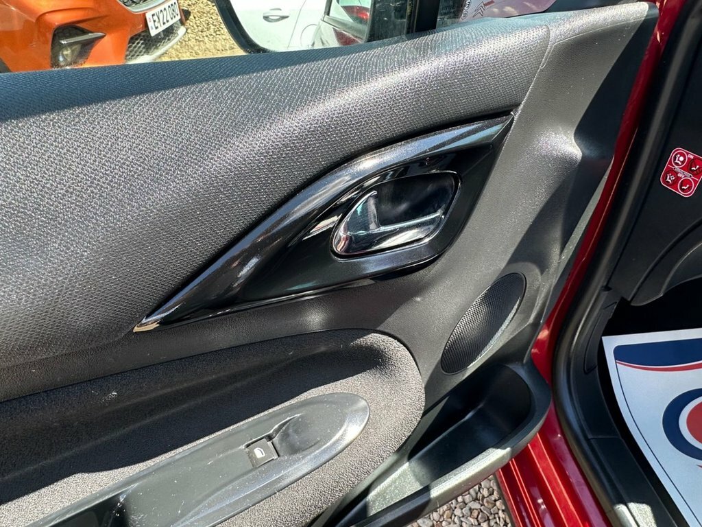 Citroen DS3 1.4 Vti 16V Dsign Euro 5 Red #43