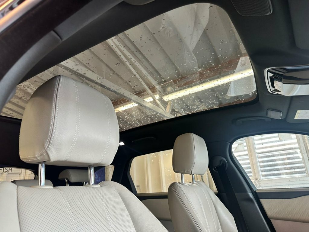 Land Rover Range Rover Velar 2L R-dynamic Se Black #4