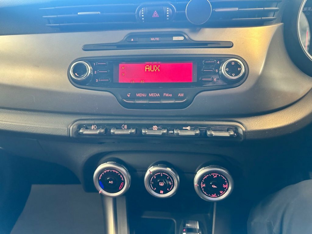 Alfa Romeo Giulietta 2.0 Jtdm-2 Collezione Euro 5 Ss #15