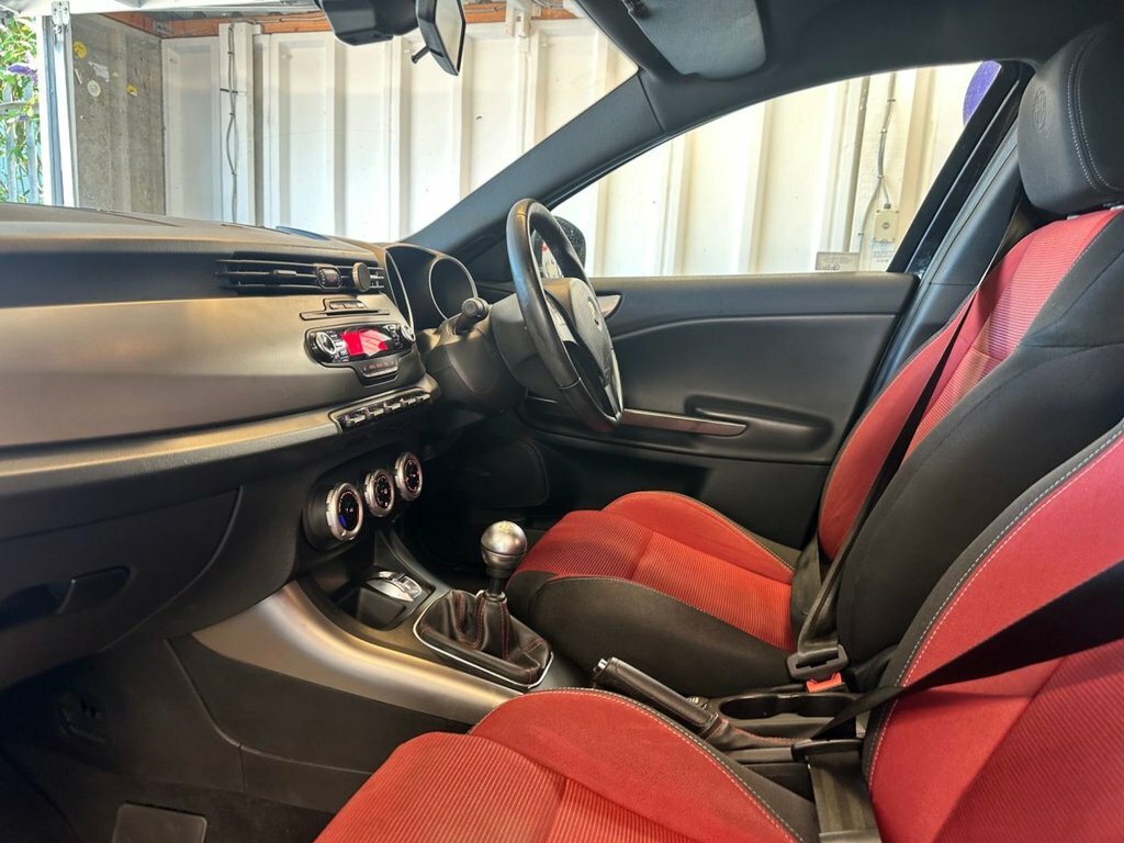 Alfa Romeo Giulietta 2.0 Jtdm-2 Collezione Euro 5 Ss #18