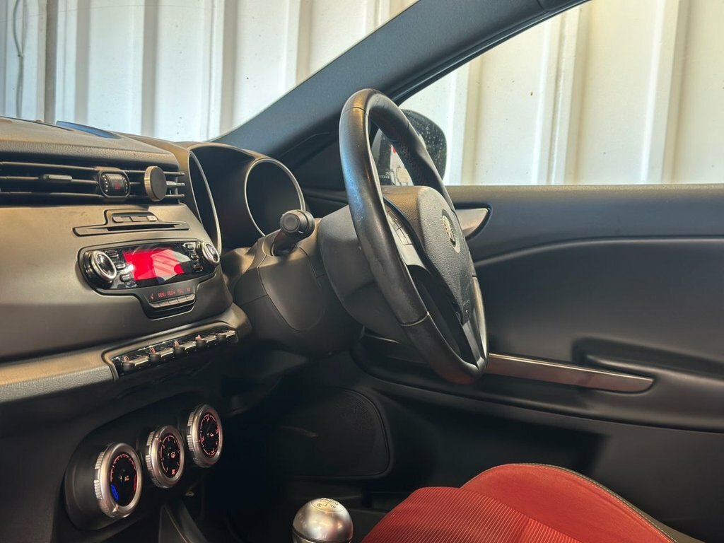Alfa Romeo Giulietta 2.0 Jtdm-2 Collezione Euro 5 Ss #17