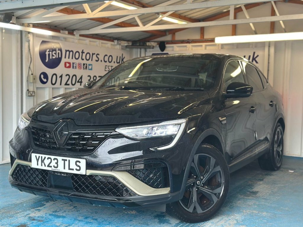 Renault Arkana 1.6L E-tech Engineered Black