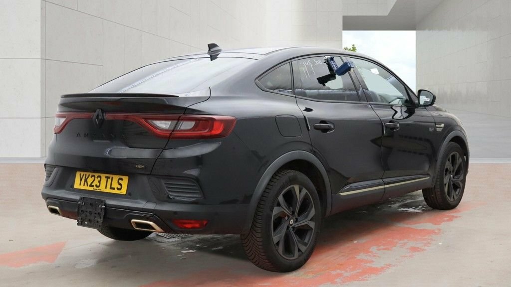 Renault Arkana 1.6L E-tech Engineered Black #4