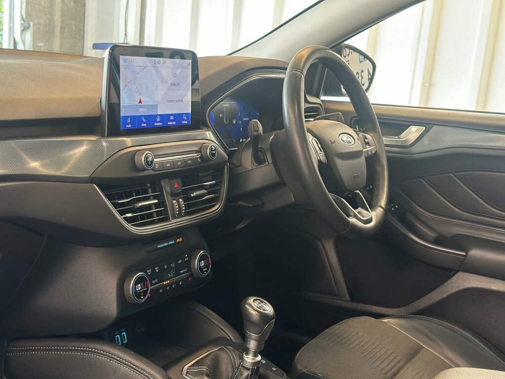 Ford Focus Hatchback EA21HPE Blue #2