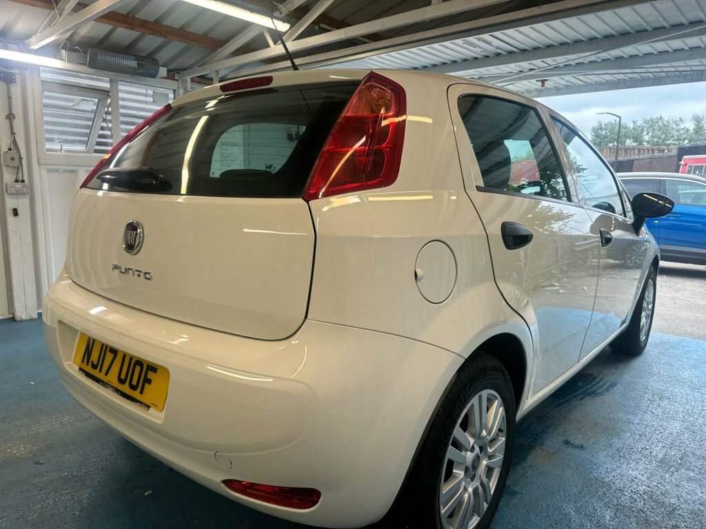 Fiat Punto 1.2L Pop White #5