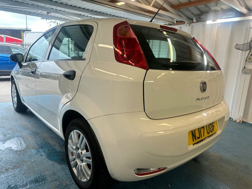 Fiat Punto 1.2L Pop White #6