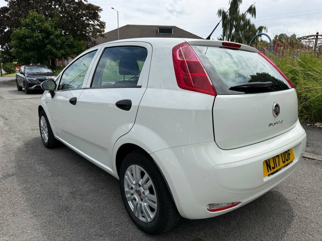 Fiat Punto 1.2L Pop White #6