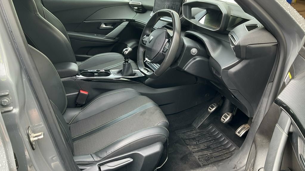 Peugeot 208 1.2L Gt Grey #2