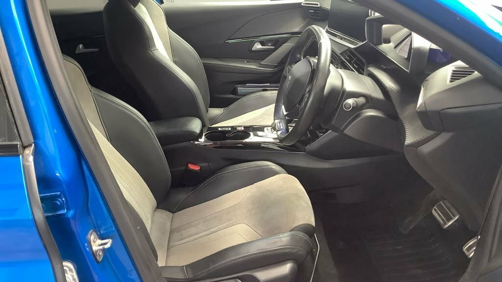 Peugeot e-208 50Kwh Gt Line Cwvehiclemarketing Black #11