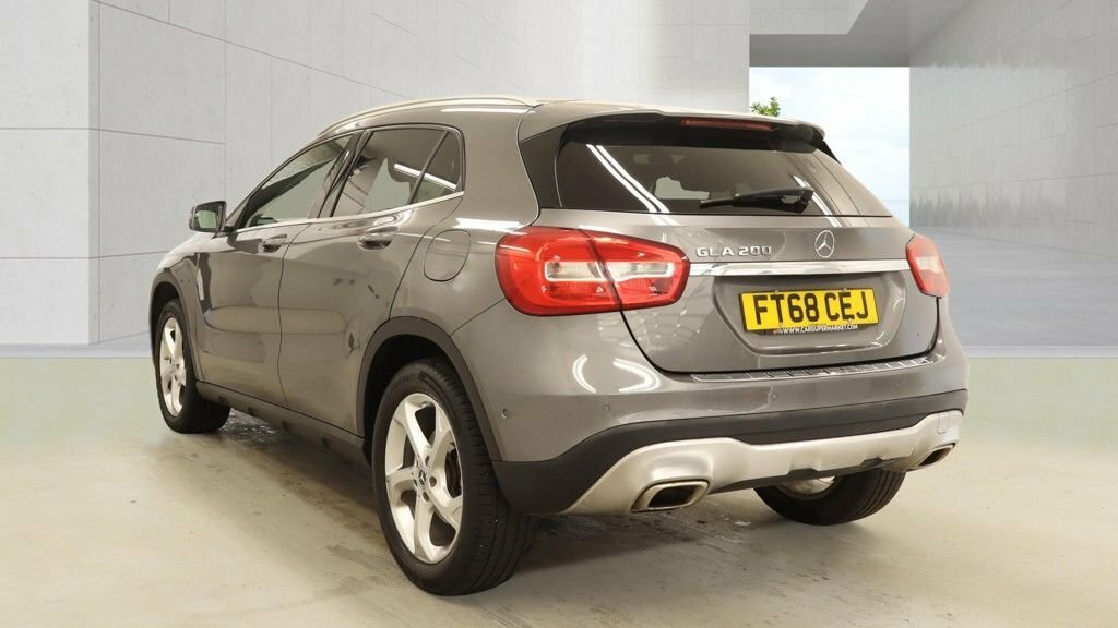 Mercedes-Benz GLA Class 1.6L Sport Grey #4