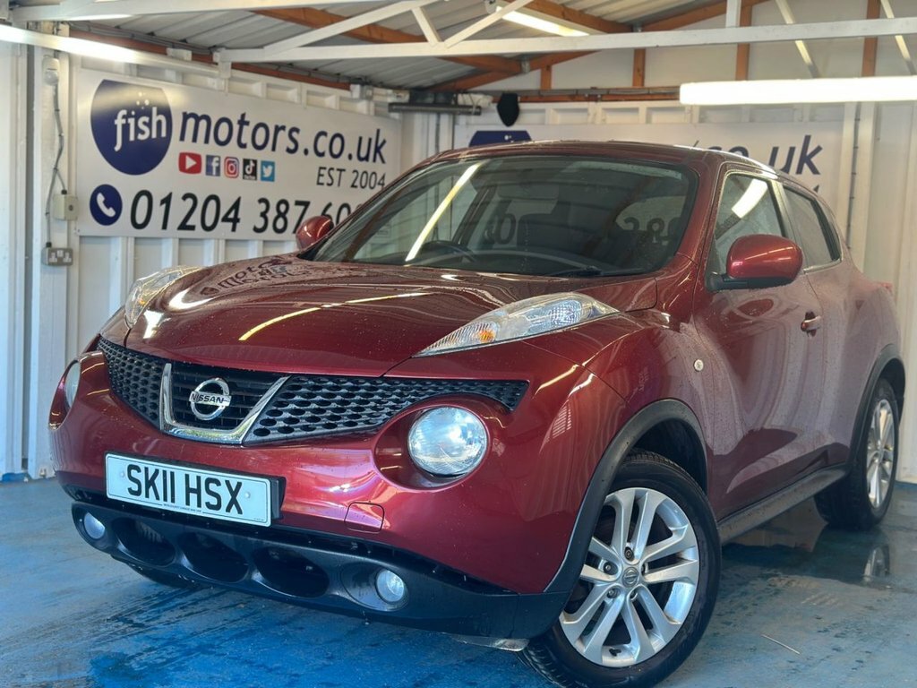 Nissan Juke 1.6L Acenta Premium Red