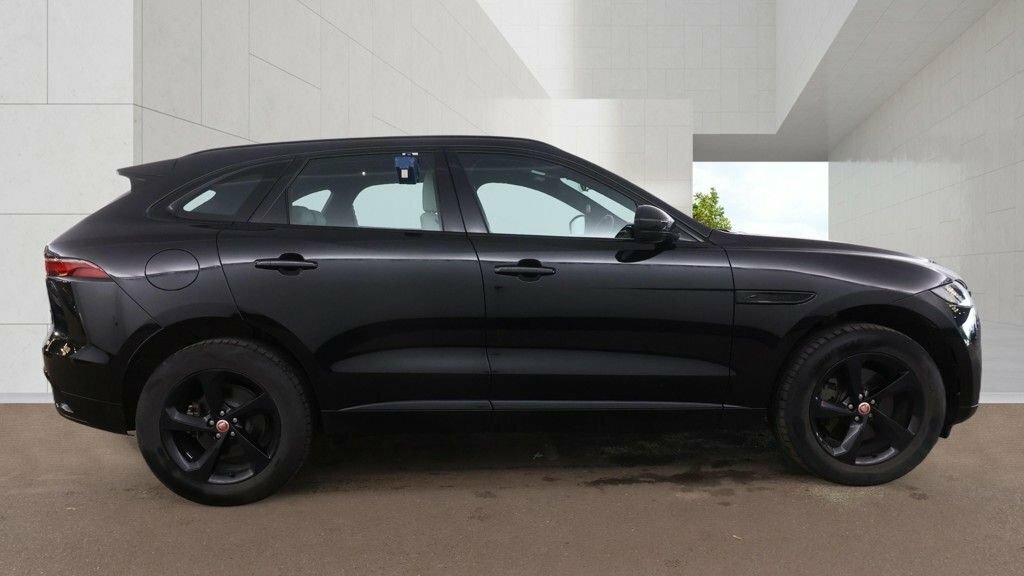 Jaguar F-Pace D200 R-dynamic S Black #6