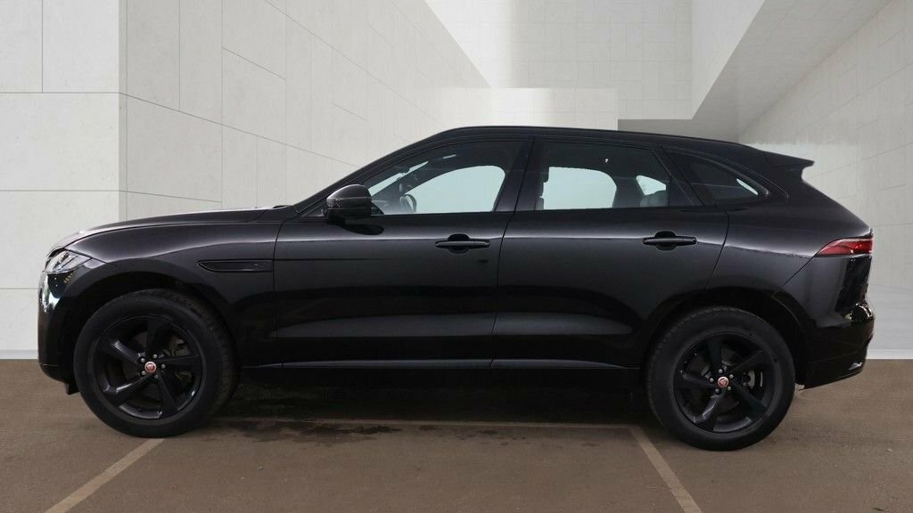 Jaguar F-Pace D200 R-dynamic S Black #7
