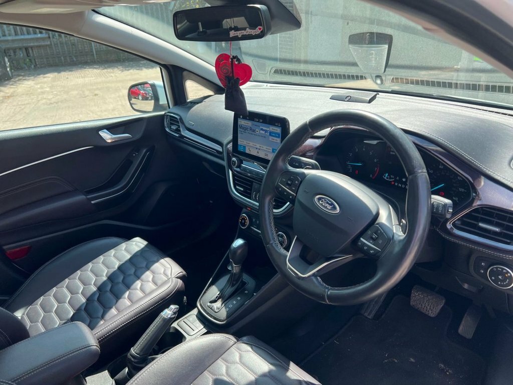 Ford Fiesta 1L Vignale White #2