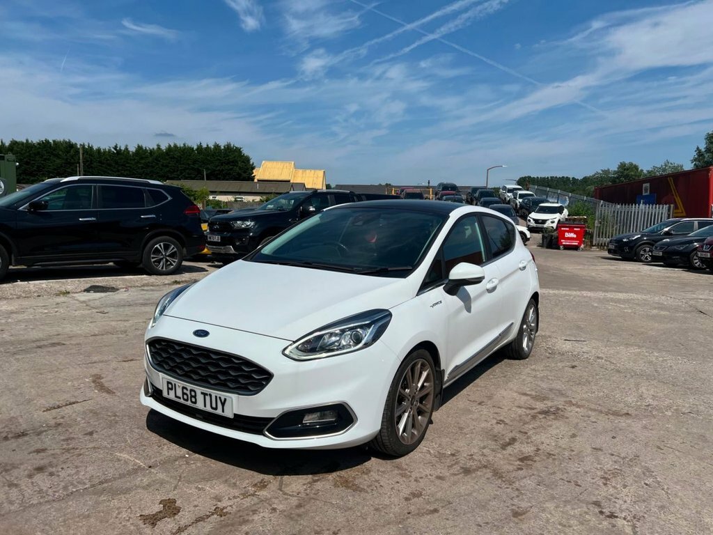 Ford Fiesta 1L Vignale White