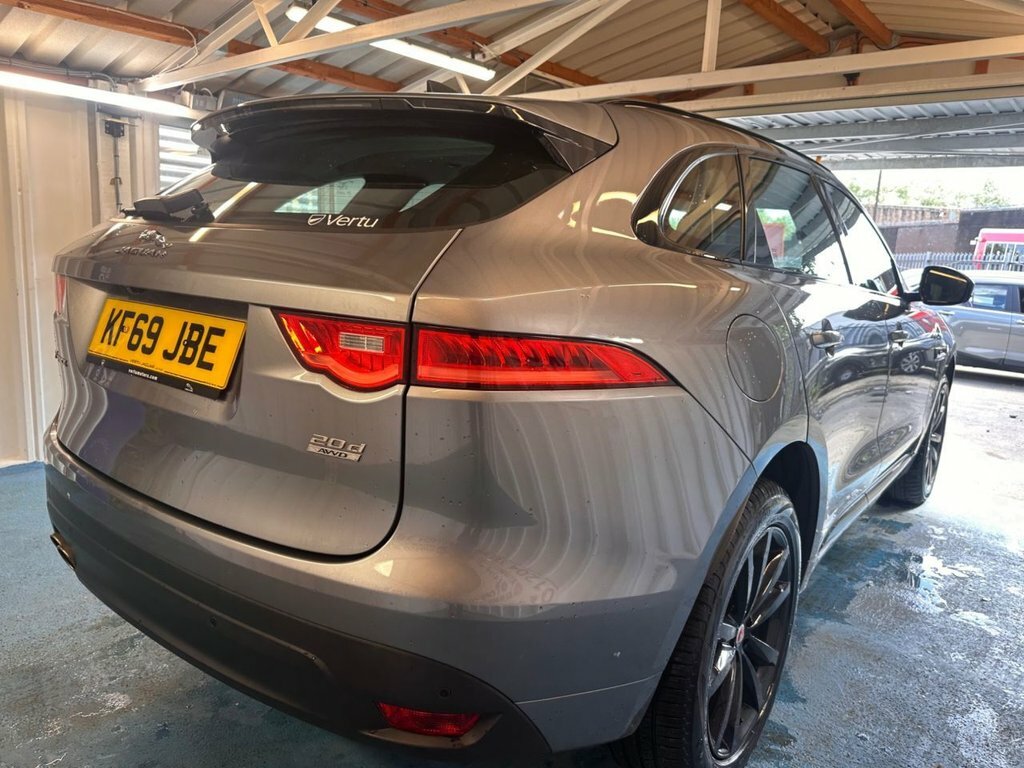 Jaguar F-Pace 2.0D 180 Chequered Flag Awd Grey #28