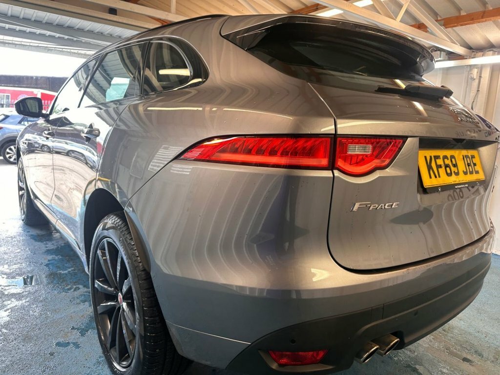 Jaguar F-Pace 2.0D 180 Chequered Flag Awd Grey #27