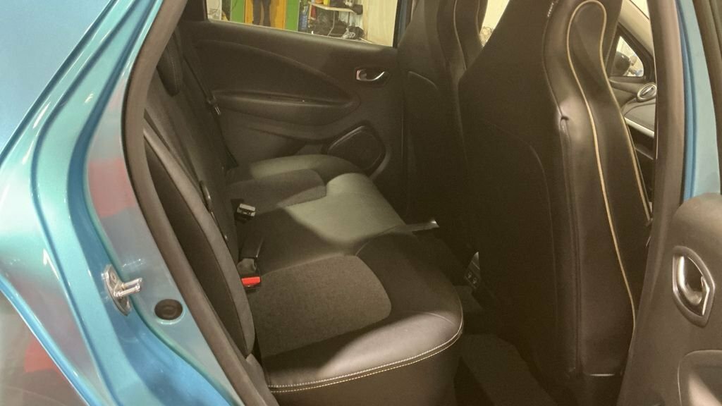 Renault Zoe Hatchback White #9