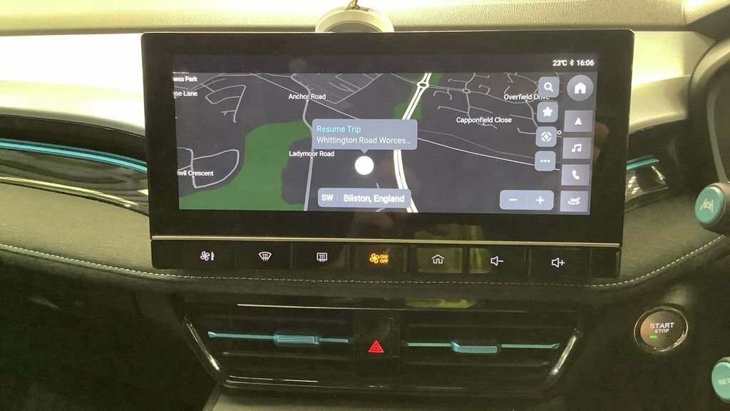 MG MG5 61.1Kwh Trophy Long Range Black #13