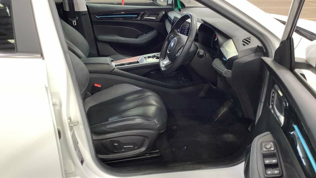 MG MG5 61.1Kwh Trophy Long Range Black #11