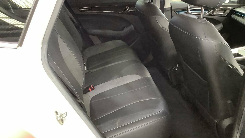 MG MG5 61.1Kwh Trophy Long Range Black #10