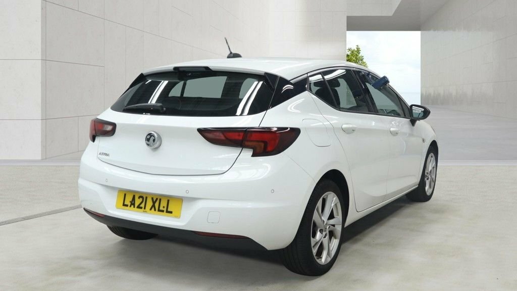 Vauxhall Astra 1.2L Sri Nav White #5