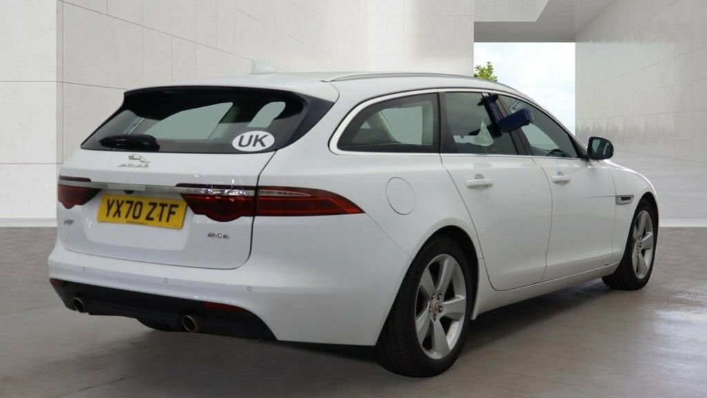 Jaguar XF 2L Portfolio White #5